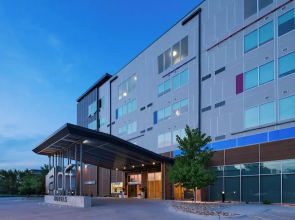 Aloft Omaha West