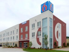 Motel 6 Tulsa