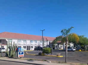 Superstition Inn and Suites