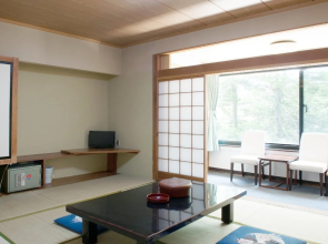 Urakusatsu Tou
