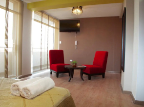 Plaza Sur Hotel & Suites