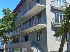 784 Aghmashenebeli Guest House