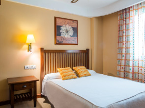 Hotel Apartamentos El Galeón