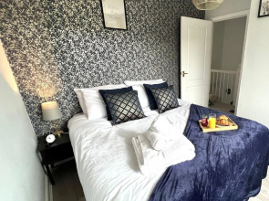 Remarkable 2-bed House in Coventry