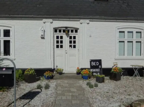 Skovlyst Bed and Breakfast