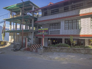OYO 25087 Hotel Horizon