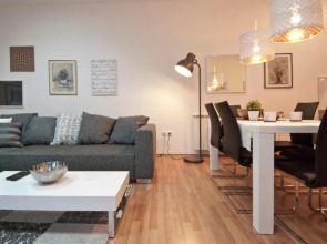 City Lights Apartment