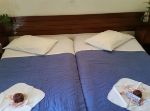 Acropolis Hotel