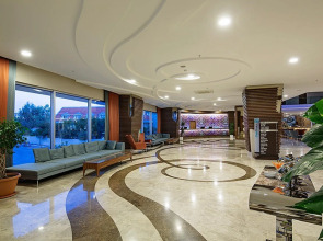 Seashell Resort & Spa