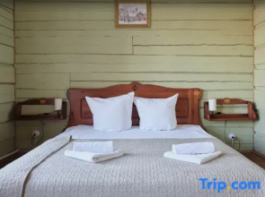 Apartment House Listratova