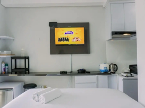 Cozy Stay Studio At Transpark Bintaro Apartment