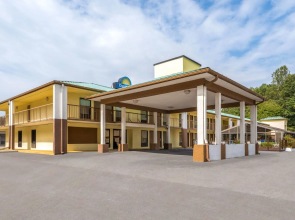 Days Inn by Wyndham Murphy
