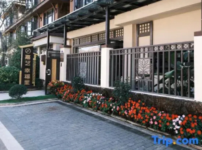 Jiayi xingfuLi Homestay（Dai Ancient TownBranch）