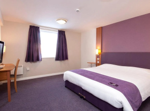 Premier Inn Poole Centre - Holes Bay