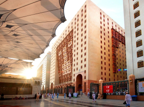 Taiba Front Hotel