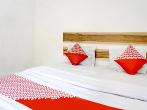 Penginapan Bunda by OYO Rooms