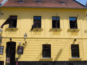 Hostel Tufna
