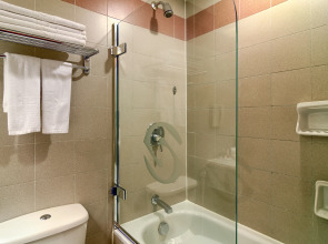 Hotel Shangri-La Kota Kinabalu