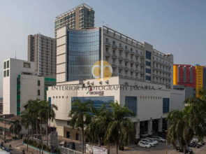 Orchardz Hotel Industri