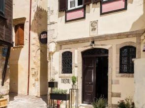 Harismari Cozy Hotel