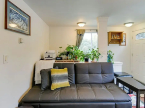 Cozy Anchorage Retreat < 4 Mi to Downtown!