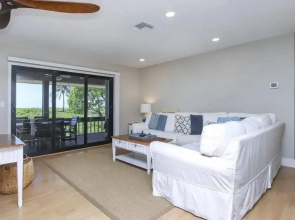 South Seas Beach House 22