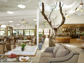 Anthemus Sea Beach Hotel & Spa