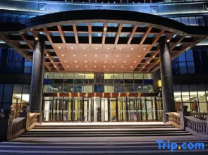 Huayang Hotel