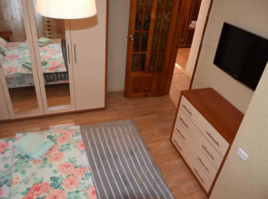 Fashion in the house on Akhmediyar Khusainov street 55