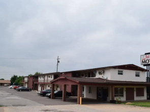 Red Carpet Motel