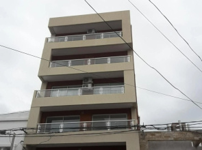 Francia Apartment II