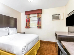 Econo Lodge Inn & Suites Florida City
