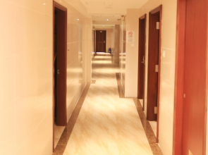 Towns Well Hotel