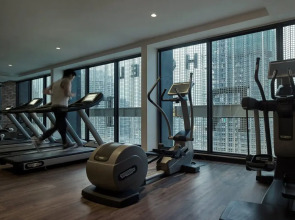 Hotel Stripes Kuala Lumpur, Autograph Collection