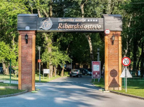 Tourist Resort Ribarsko Ostrvo