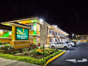 Bay Area Inn & Suites