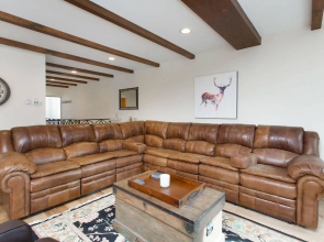 Mammoth Village Properties by 101 Great Escapes