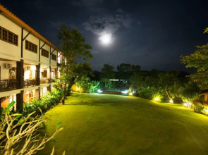 Starwell Garden Home Resort