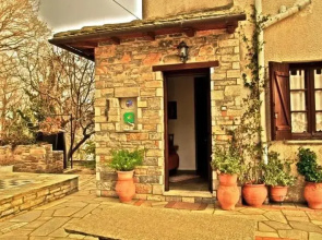 Villa Exohi Traditional House