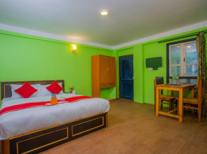 OYO 280 Hob Nob Garden Resort