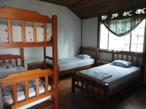 Spanish by the Sea - Bocas - Hostel