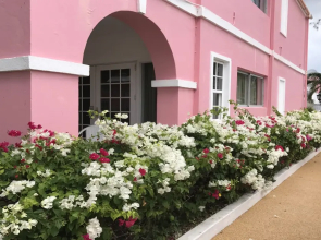 Southern Palms Beach Resort