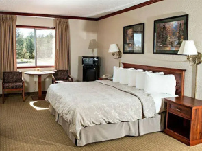 Mountain Ranch Resort at Beacon Hill