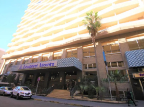 CasaTuris Studio in the Center of Alicante A107