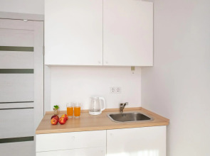 Уютные студии на проспекте 100-летия Владивостока 147