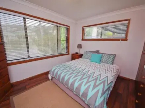 Breakaway, 11 Scott Street