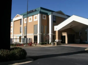 Newnan Hotel
