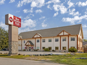 Best Western Plus Valemount Inn & Suites