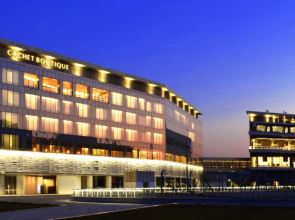 Cachet Boutique Zhejiang Circuit