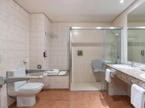 Parador De Cangas De Onis